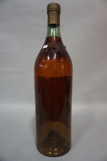 null Dummy bottle in glass cognac Salignac. 50 cm