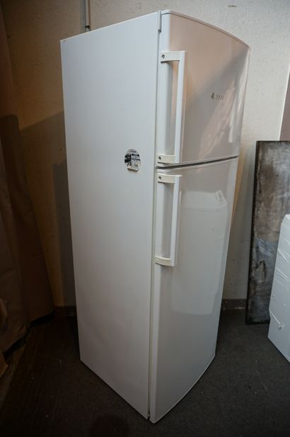 null Réfrigérateur-congélateur Bosch. 170x60x65 cm