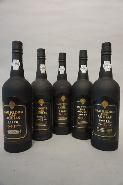 Five bottles of Sao Pedro das Aguias Por...