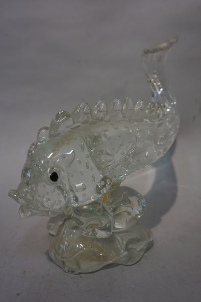 null Fish in glass. 22,5x21x13 cm