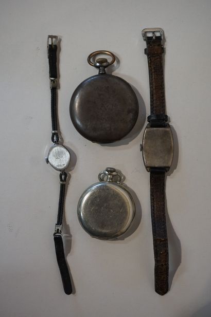 LIP Deux montres de gousset en acier (dont une Lip) et deux montres Lip et Kelton...