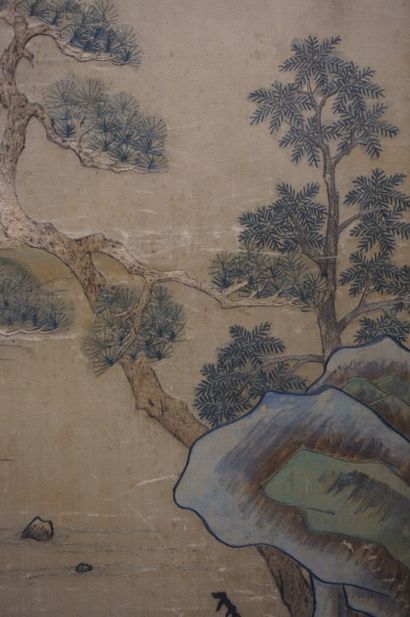 CHINE Chine - XVIIIe siècle. Broderie et encre polychrome sur soie écrue, représentant...