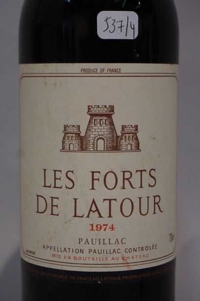 null 1 bottle LES FORTS DE LATOUR, Pauillac 1974 (elt, J)