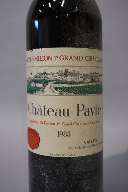  6 bottles Château PAVIE, 1° Grand Cru St-Émilion1983 (es, ela, 3 J, 1 TLB, 1 LB)...