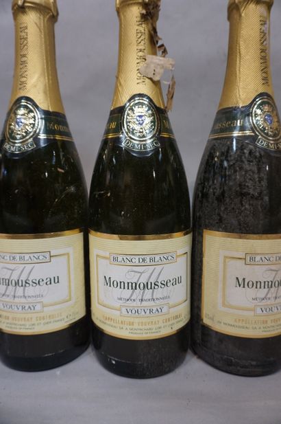 null Six bouteilles de Vouvray Monmousseau demi-sec.