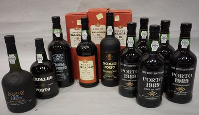 null Treize bouteilles de Porto (quatre Valadao, cinq Porto 1989, un Romariz, un...