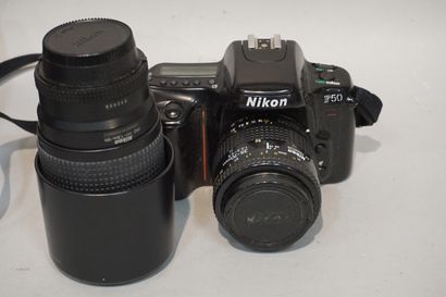 null Manette de caméscope Sony, appareil photo Nikon et accessoires.