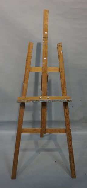 CHEVALET Light wood easel. 160 cm