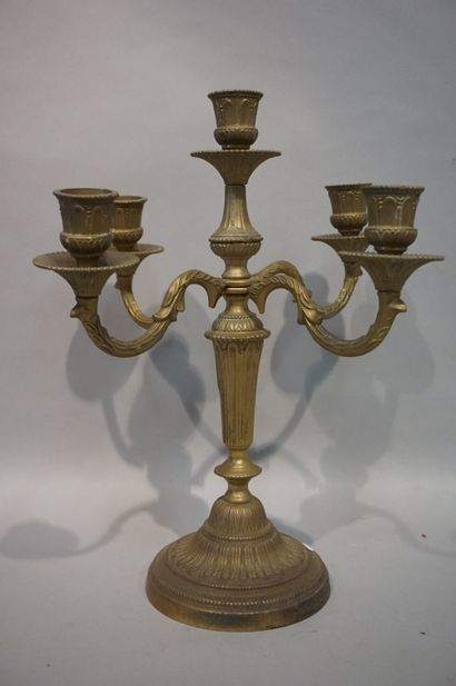 null Five-light candlestick in gilt metal. 36 cm