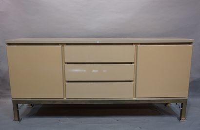 DESIGN Salmon lacquered wood sideboard with three drawers and chromed base (scratches)....