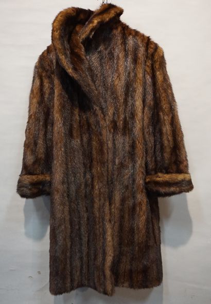 null Fur coat. Emile Cros Paris.