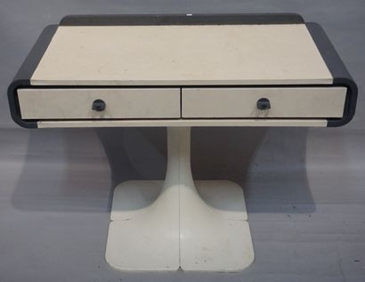 DESIGN Flat desk with tulip base in white plastic and two drawers on the edge in...