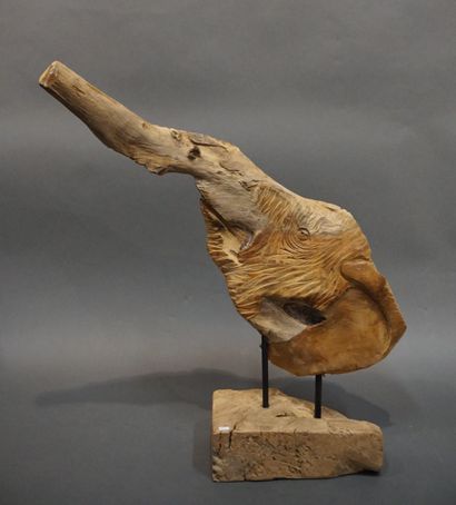 null Tête d'éléphant en bois sculpté. 78x70x20 cm