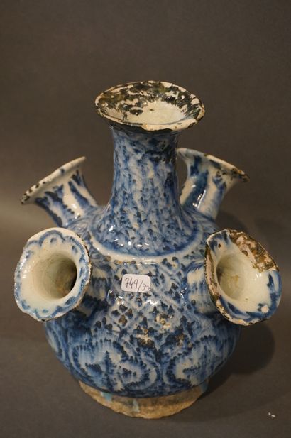 null Vase en faïence bleu (23 cm), assiette en faïence WS&S et carreau en faïenc...
