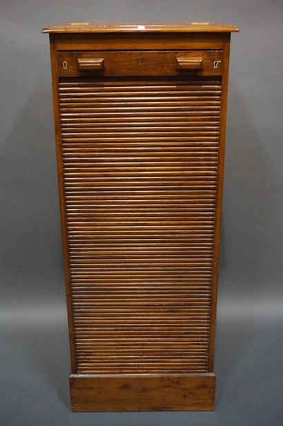 Classeur Classeur en bois à rideau coulissant (fente). 135x55x43 cm
