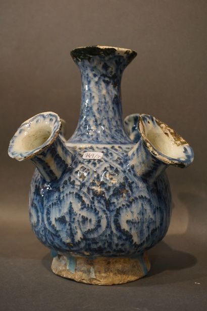 null Vase en faïence bleu (23 cm), assiette en faïence WS&S et carreau en faïenc...