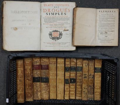 *Livres Manette de volumes médicaux XVIIIe et XIXe dont: "Dictionnaire des drogues...