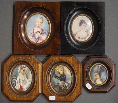 MINIATURES Cinq miniatures "Portraits" (Bonaparte -8x6 cm-, Mme de Pompadour, Mme...