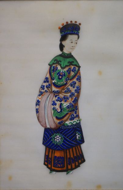 CHINE "Dignitaires chinois", quatre peintures sur papier de riz. Dans deux encadrements...
