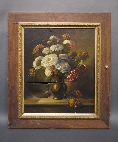 null Ecole XIX°: "Bouquet de fleurs", huile sur toile, shg (déchirures). 55x46 c...