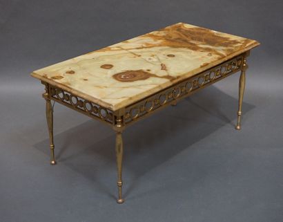 null Table basse rectangulaire en laiton et plateau en onyx. 47x100x50 cm