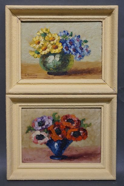 GIOVANNI MORSCIO (1880-1943) "Bouquets de fleurs", deux huiles sur bois, sbg.