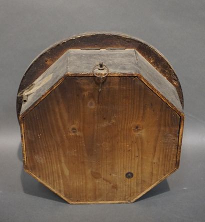 null Horloge ronde en bois noirci Chizalet à Roanne. 38 cm