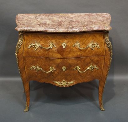 COMMODE Chest of drawers in marquetry of cubes and ornamentation of bronzes, with...