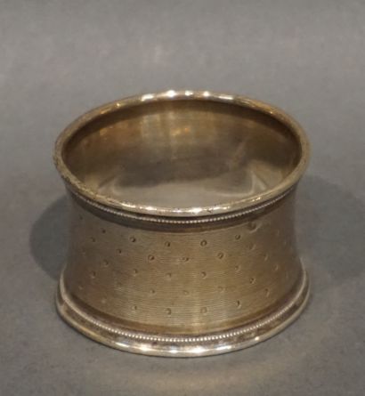Silver napkin ring. 33g