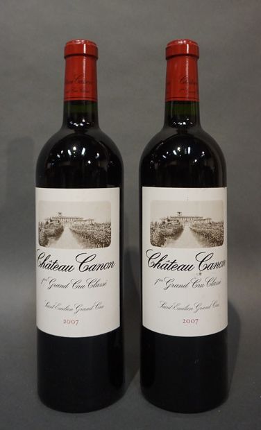 2 bouteilles CH. CANON, 1° Grand Cru St-Émilion...