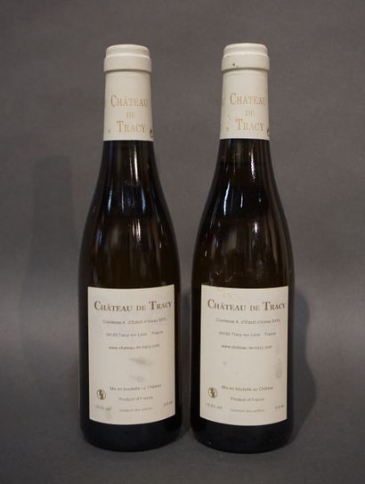 null 2 demi-bouteilles (375 ml) CH. DE TRACY, Pouilly-Fumé 2005.
