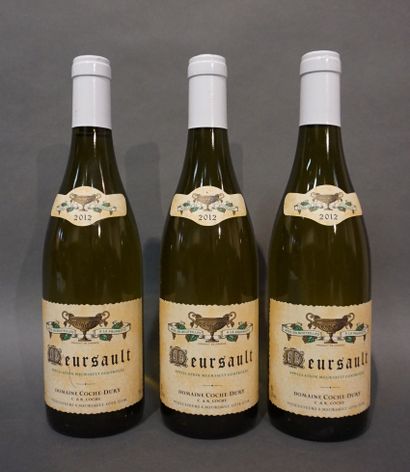  3 bouteilles MEURSAULT Domaine Coche-Dury 2012 (1 étiquette avec marquage bic)