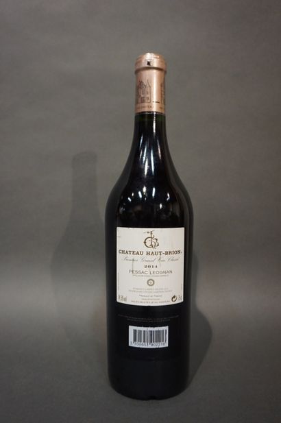 null 1 bouteille CH. HAUT-BRION, 1° cru Pessac-Léognan 2014