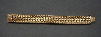 Bracelet Bracelet souple en or torsadé. 35,9 grs