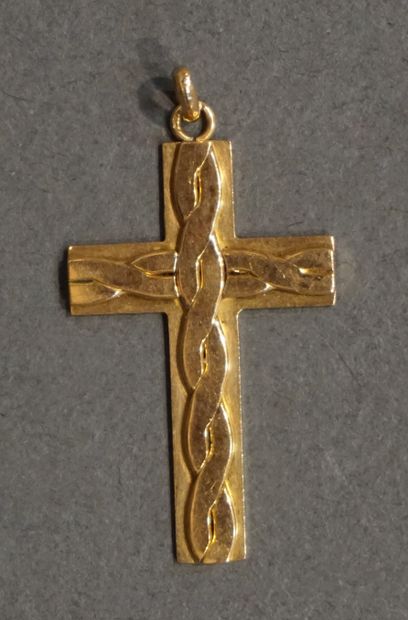 Pendentif Croix pendentif en or à motif d'entrelacs (4,6grs)