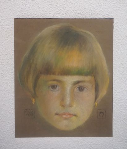 null Quatre pièces encadrées: "Portrait d'enfant", pastel (24x20 cm), '"Ruelles",...