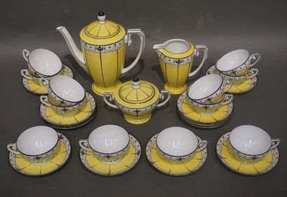 Service à thé en porcelaine tchéquoslovaque...