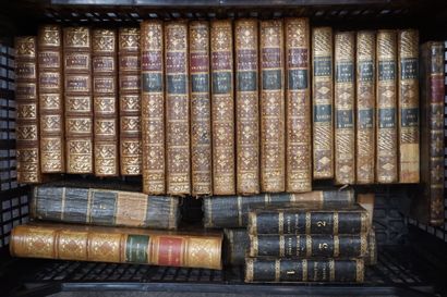 null Deux manettes de livres reliés XVIIIe, Shakespeare, Saint Simon, Histoire des...