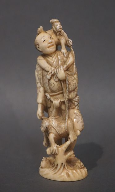 null Statuette asiatique: "Dresseur de singe". 10 cm