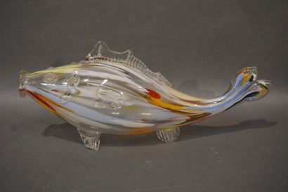 null 
Polychrome blown glass fish (fin damaged). 17x41x12 cm
