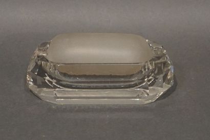 null 
Stamp humidifier in crystal (chips). 5x11x5,5 cm
