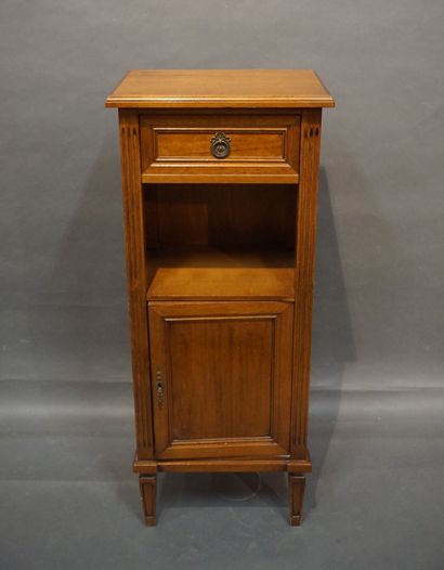 null Louis XVI style natural wood cabinet with one door and one drawer. 115x48x34,5...