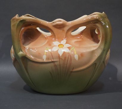 null 
Large art nouveau pot in polychrome earthenware DB fives-Lille (chips, cracks)....