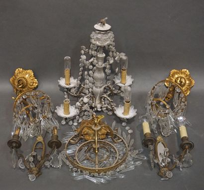 null Glass and metal chandelier handle with four arms of light (40 cm), pair of metal...