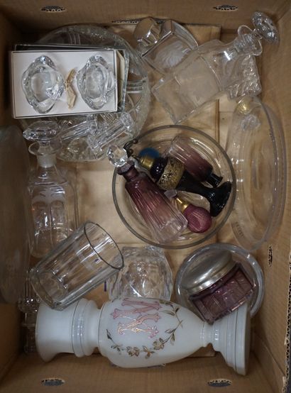 Handle of glassware and crystalware, cups,...