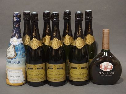 Huit bouteilles de Champagne (sept Couvreur-Philippart...