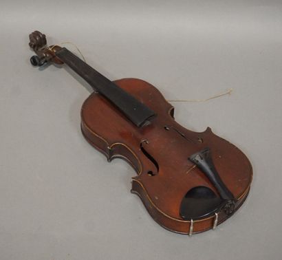 null Violin 1/2 made in Mirecourt in the XXth century with a Compagnon label. Fairly...