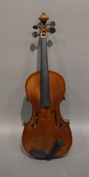 null Violin by LABERTE-HUMBERT made in Mirecourt in 1935 and bearing a Laberte label....