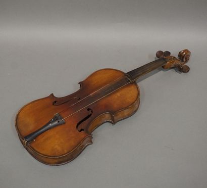null Small size 3/4 violin made in Mirecourt in the XXth century and bearing an apocryphal...