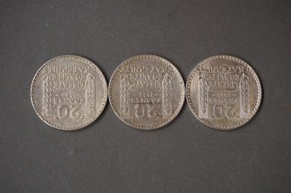 Trois pièces de vingt francs en argent (Poids...